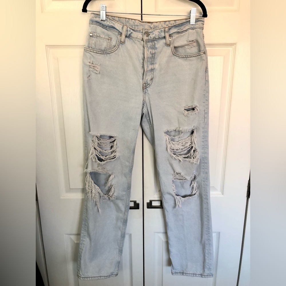 &Denim Light Wash Button Fly High Rise Distressed Crop Jeans Size 6